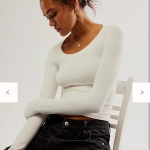 Cream Fitted  Long-sleeced TOP